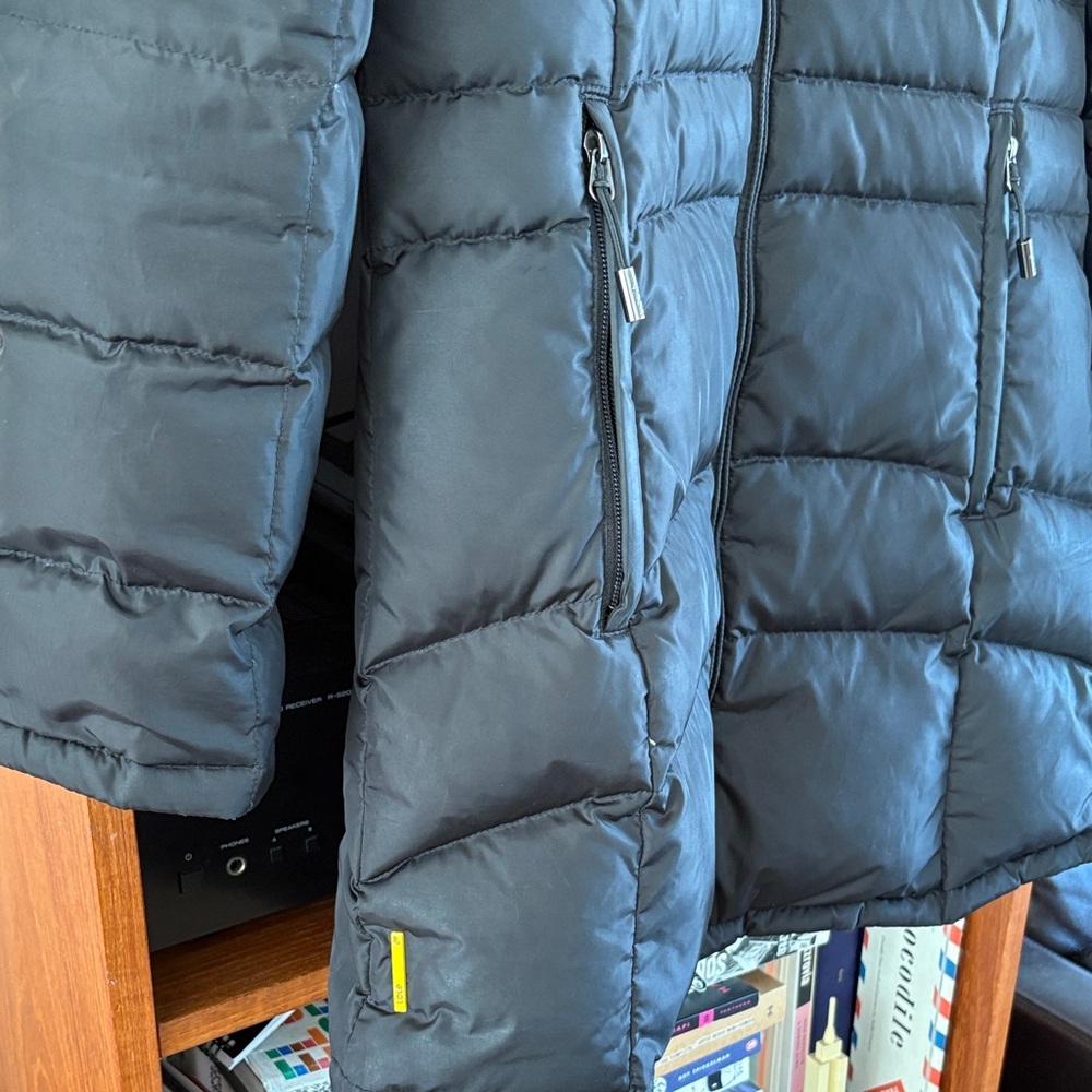 Lolë Women's Black Down Puffer Jacket - Picture 16 of 16